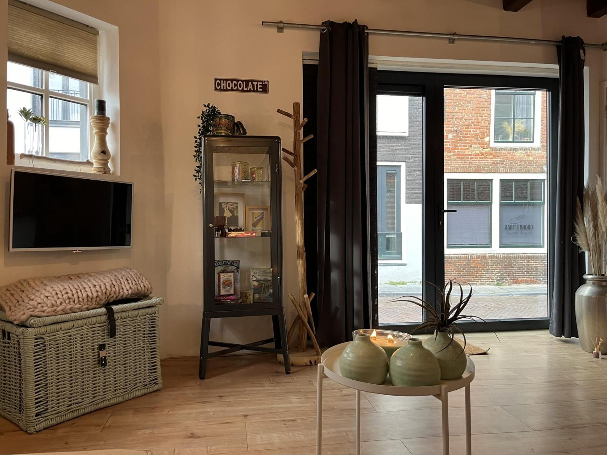 Appartement Sfeervolle Monumentale Woning, In Het Centrum Middelburg